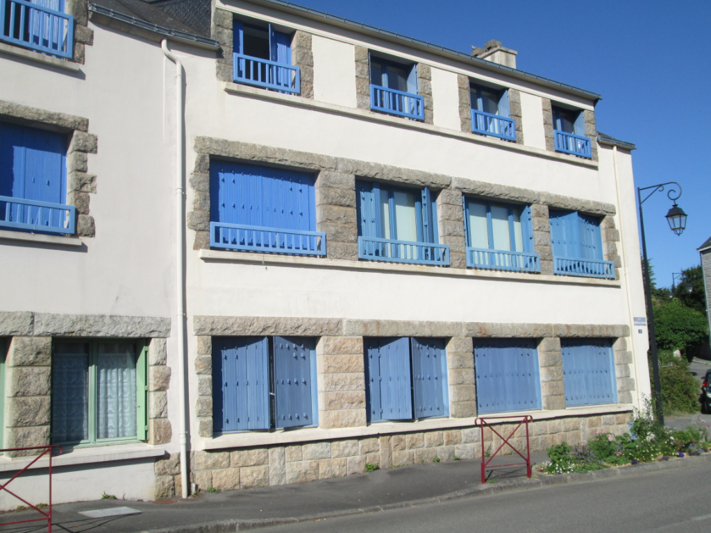 LA ROCHE BERNARD, APPARTEMENT T3 (2 chambres) LA ROCHE BERNARD, APPARTEMENT T3 (2 chambres)