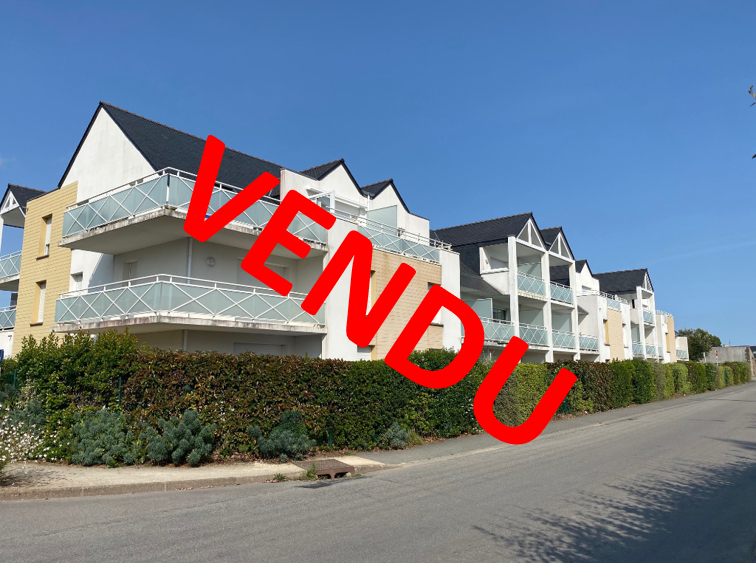 APPARTEMENT DE TYPE DE 2 AU DERNIER ETAGE, avec ascenseur et tout près des plages. APPARTEMENT DE TYPE DE 2 AU DERNIER ETAGE, avec ascenseur et tout près des plages.