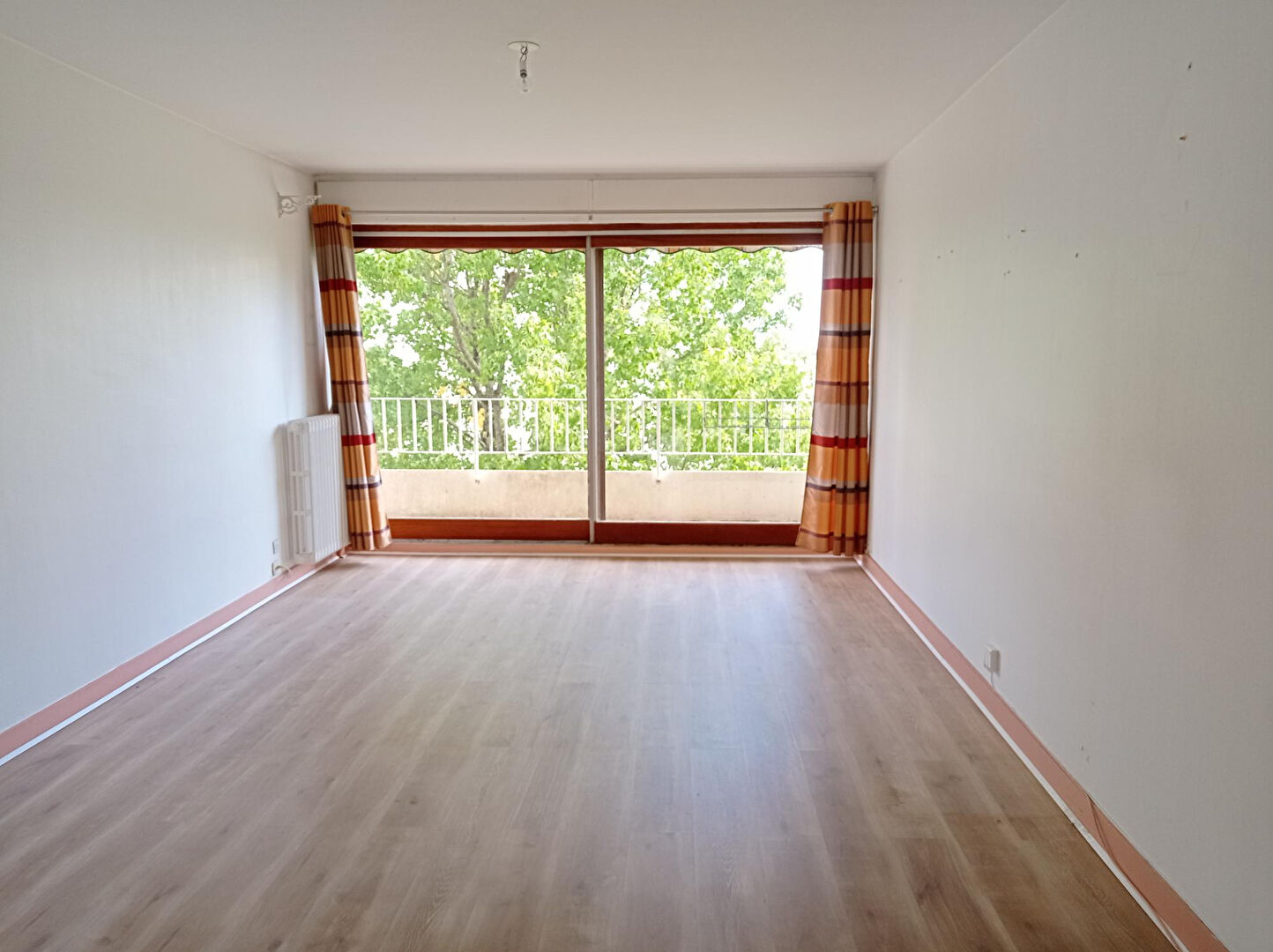 Appartement T.5 - 108.12 m² Appartement T.5 - 108.12 m²