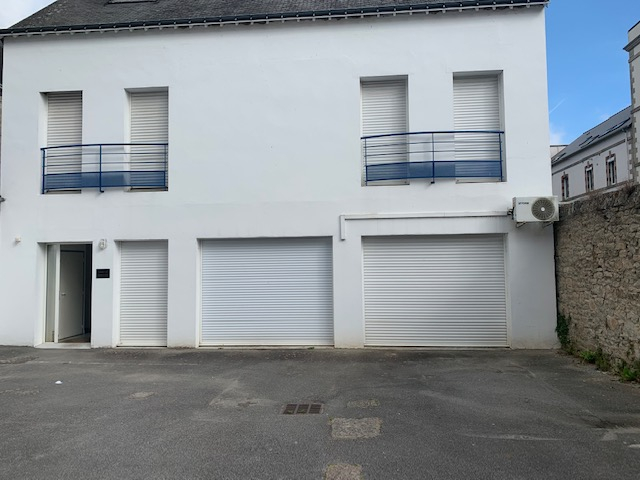 A louer Bretagne Morbihan Pontivy grand local commercial A louer Bretagne Morbihan Pontivy grand local commercial