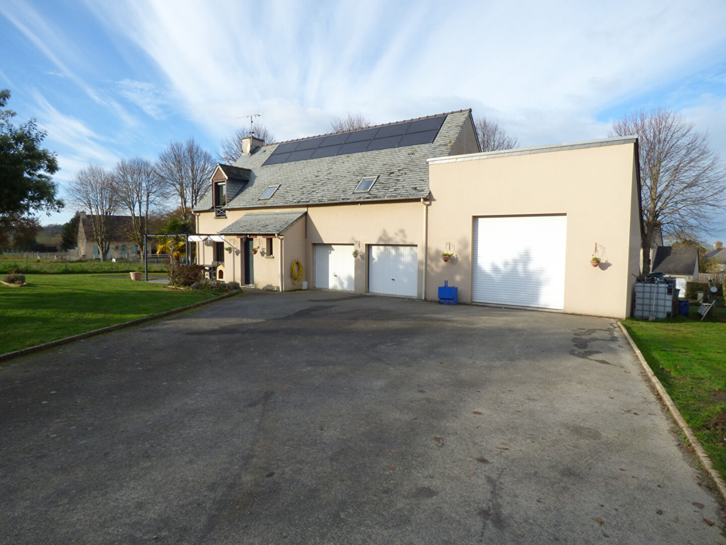 Maison à vendre Saint Marcan 6 pièce(s) 140 m2 Maison à vendre Saint Marcan 6 pièce(s) 140 m2