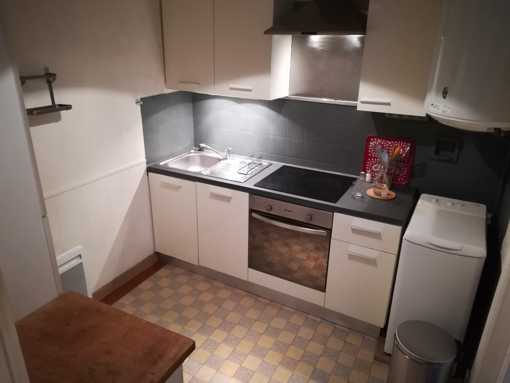 LOT DE 2 T2 dont 1 avec locataire en place LOT DE 2 T2 dont 1 avec locataire en place