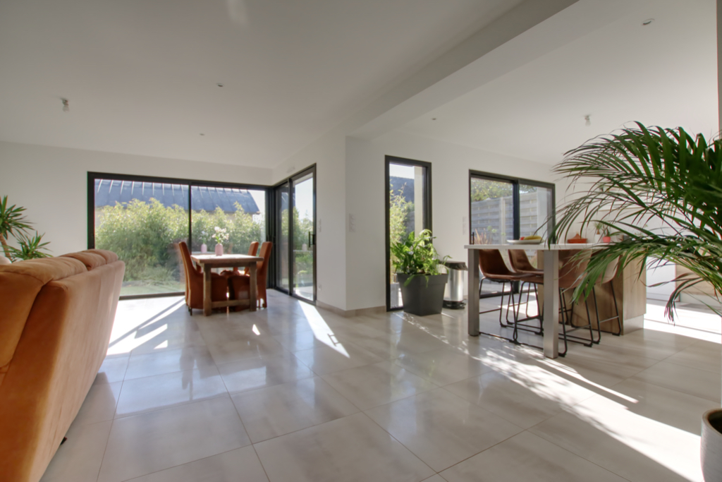 Maison Melesse 7 pièce(s) 212 m2 Maison Melesse 7 pièce(s) 212 m2