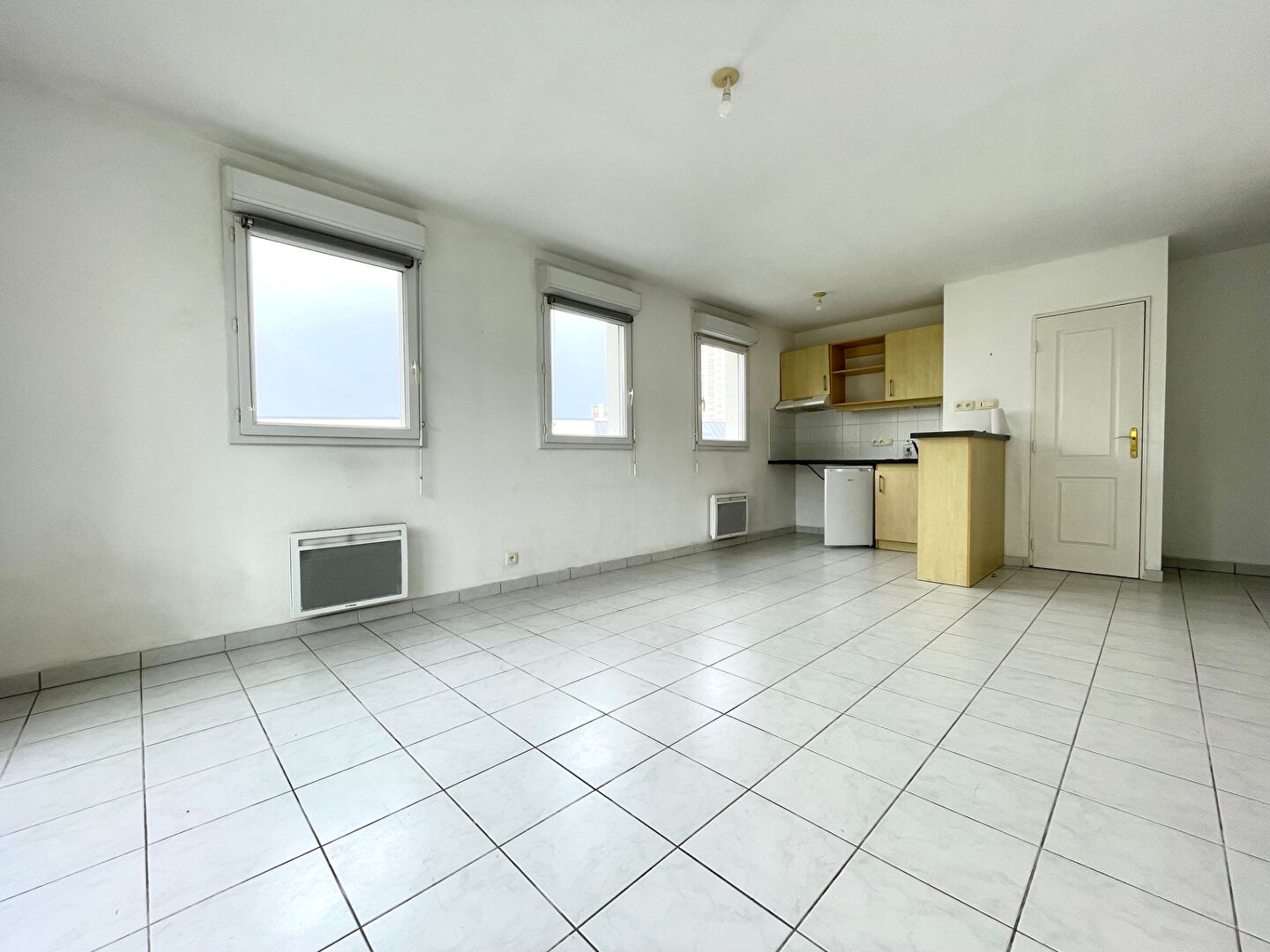 T2 - RUE J LE BORGNE - 48.7m² T2 - RUE J LE BORGNE - 48.7m²
