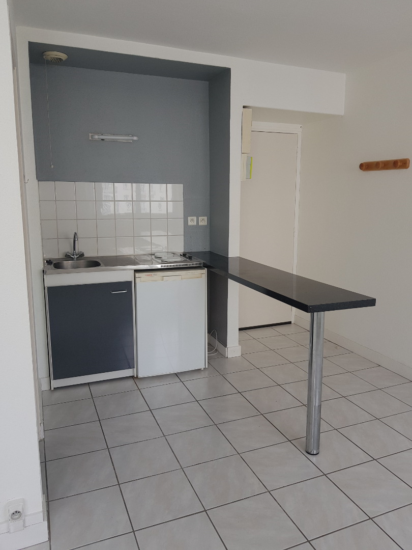 STUDIO - RUE DE GLASGOW - 23 m² STUDIO - RUE DE GLASGOW - 23 m²