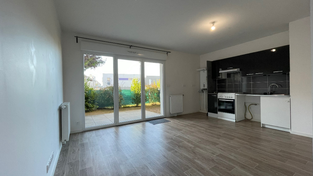 Appartement T2 - SAINT-PIERRE - 43m2 Appartement T2 - SAINT-PIERRE - 43m2