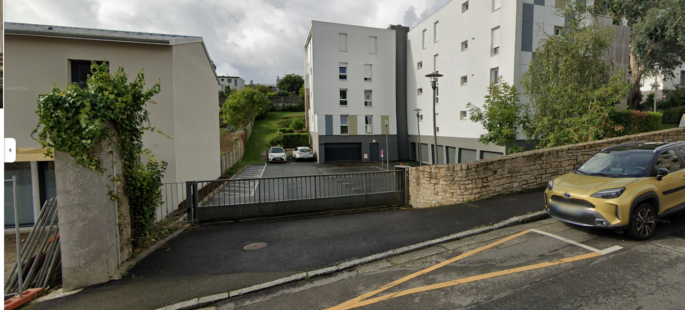 A LOUER - SAINT-MARC - 11 - 13 RAMPES DU VIEUX BOURG A BREST A LOUER - SAINT-MARC - 11 - 13 RAMPES DU VIEUX BOURG A BREST
