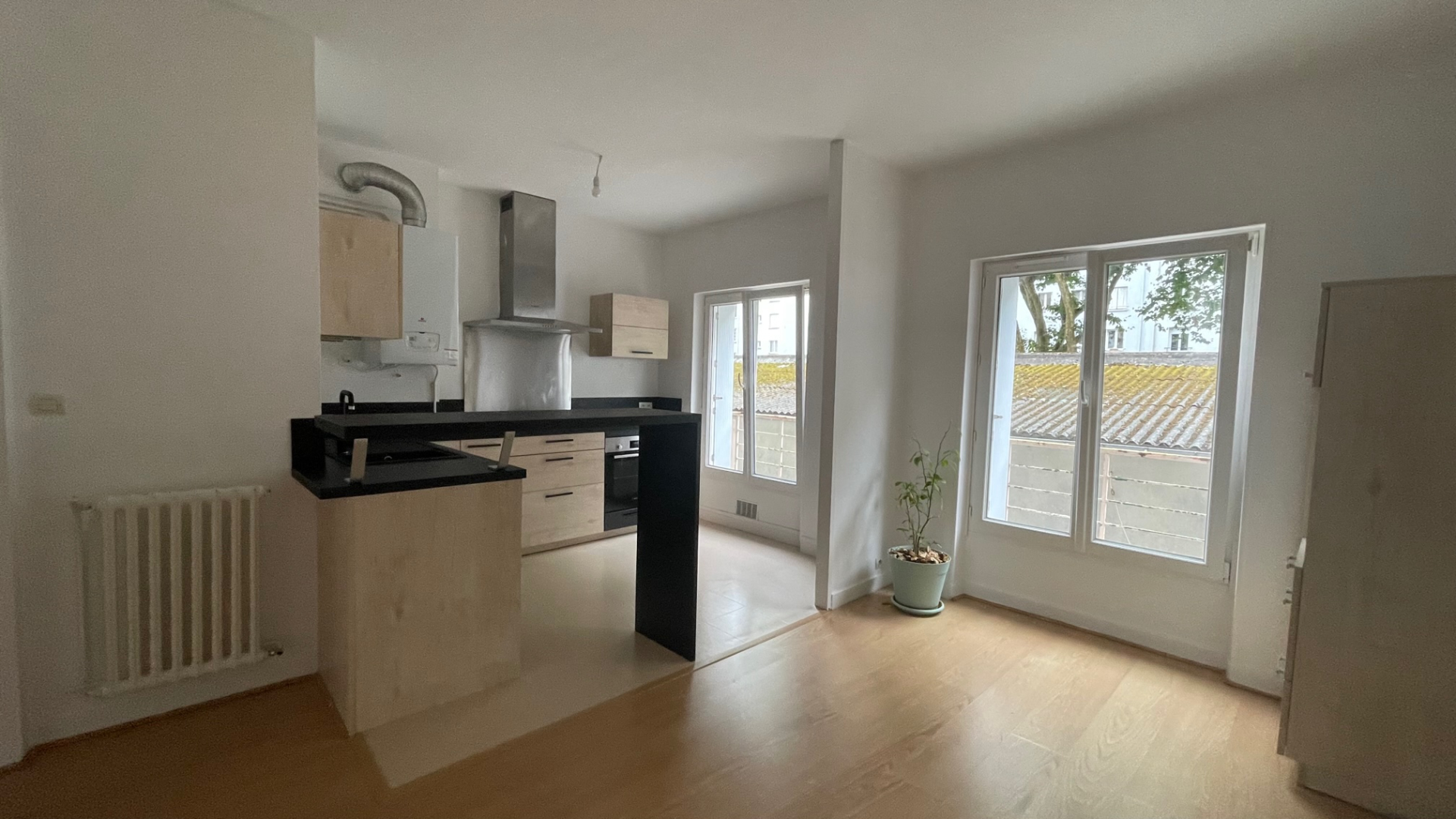 Appartement T4 - TRIANGLE D'OR - 65m2 Appartement T4 - TRIANGLE D'OR - 65m2