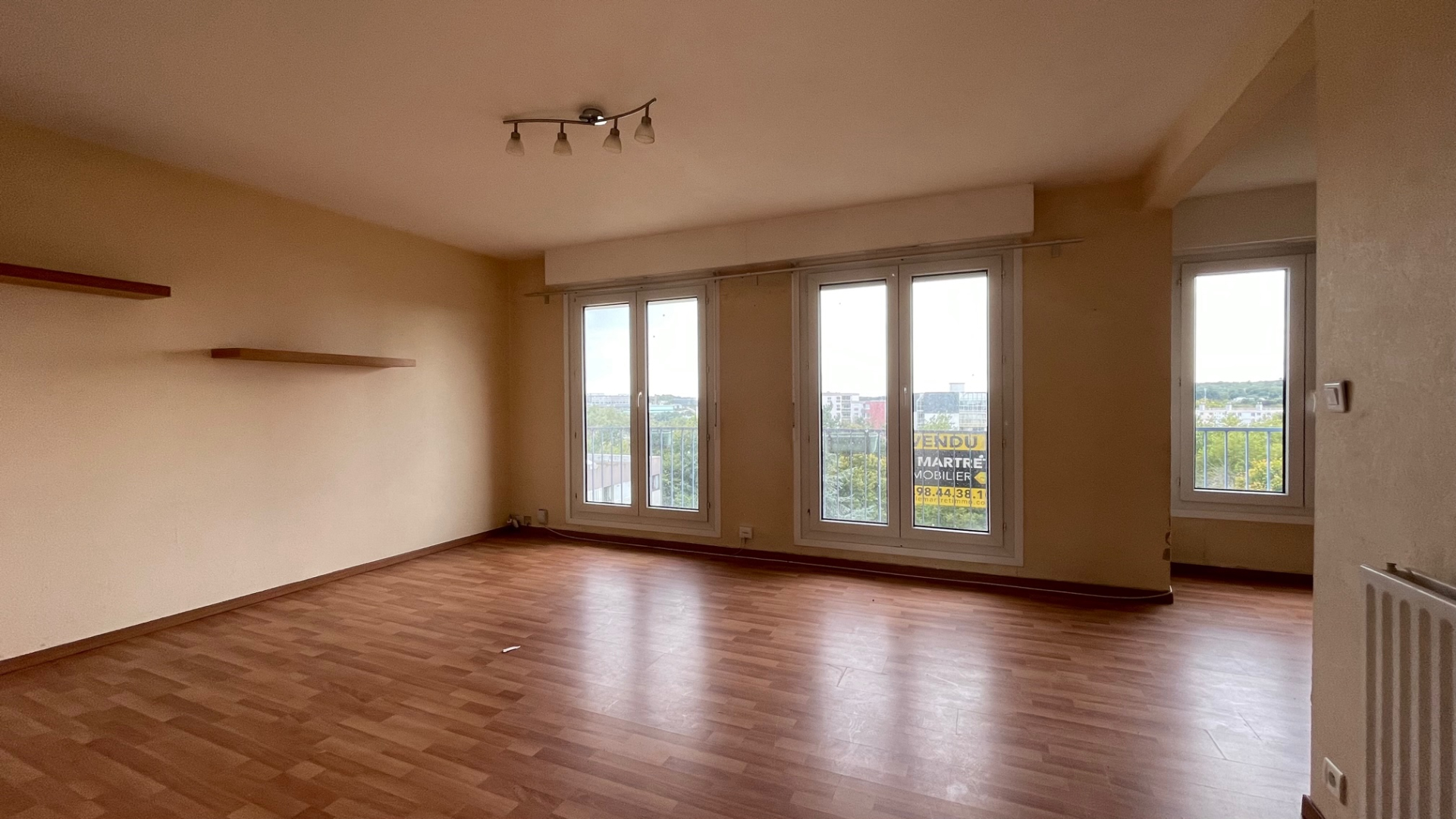 Ecole de Commerce - T5 IDEAL FAMILLE ou COLOCATION -97 m2 Ecole de Commerce - T5 IDEAL FAMILLE ou COLOCATION -97 m2