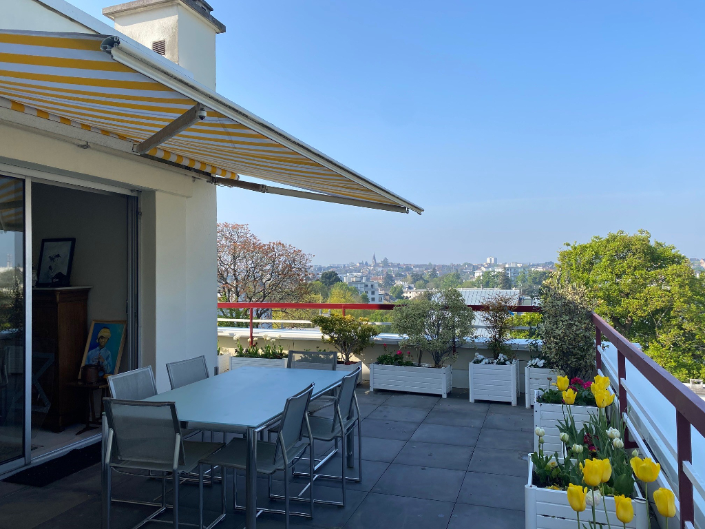 Nantes Procé - 6 pièces de 140 m² avec terrasse de 90 m² Nantes Procé - 6 pièces de 140 m² avec terrasse de 90 m²