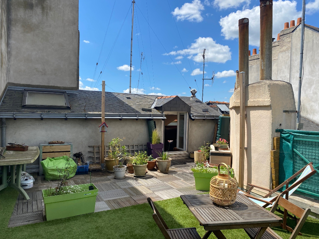 Nantes Chu, 3 pièces 52 m² (69 m² au sol avec terrasse 38 m² Nantes Chu, 3 pièces 52 m² (69 m² au sol avec terrasse 38 m²