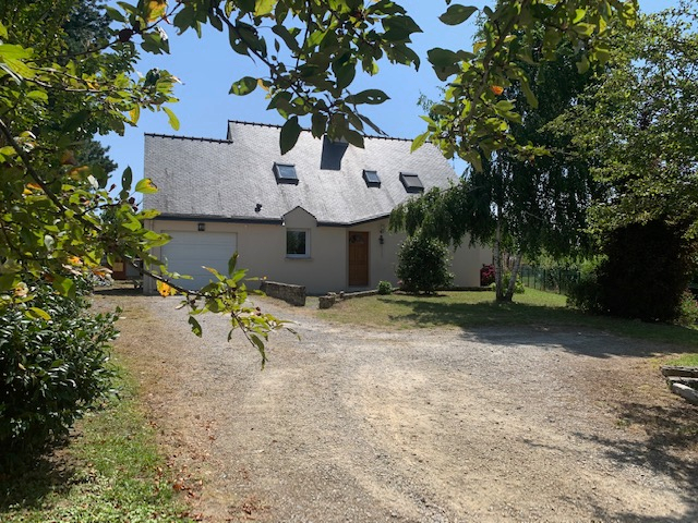 MAISON A VENDRE CENTRE BOURG DE FEREL EN MORBIHAN SUD MAISON A VENDRE CENTRE BOURG DE FEREL EN MORBIHAN SUD