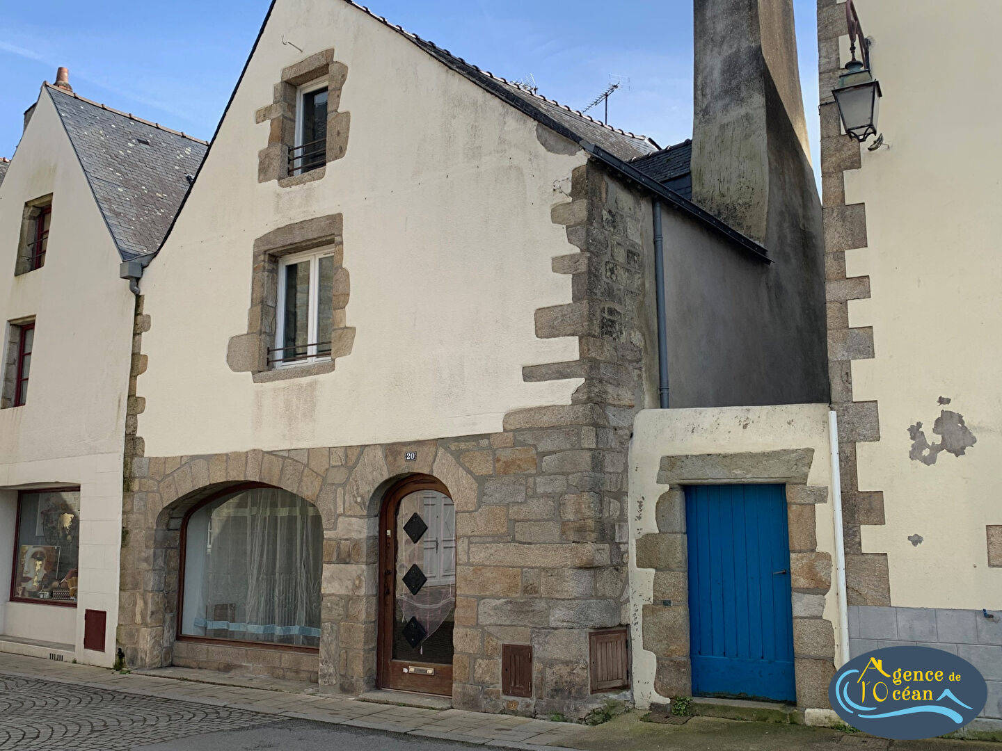 LA ROCHE BERNARD, MAISON DE CARACTERE 3 CHAMBRES POSSIBILITE 4, COUR EXTERIEURE, AXE NANTES-VANNES, 15 MINUTES DES PLAGES, LA ROCHE BERNARD, MAISON DE CARACTERE 3 CHAMBRES POSSIBILITE 4, COUR EXTERIEURE, AXE NANTES-VANNES, 15 MINUTES DES PLAGES,