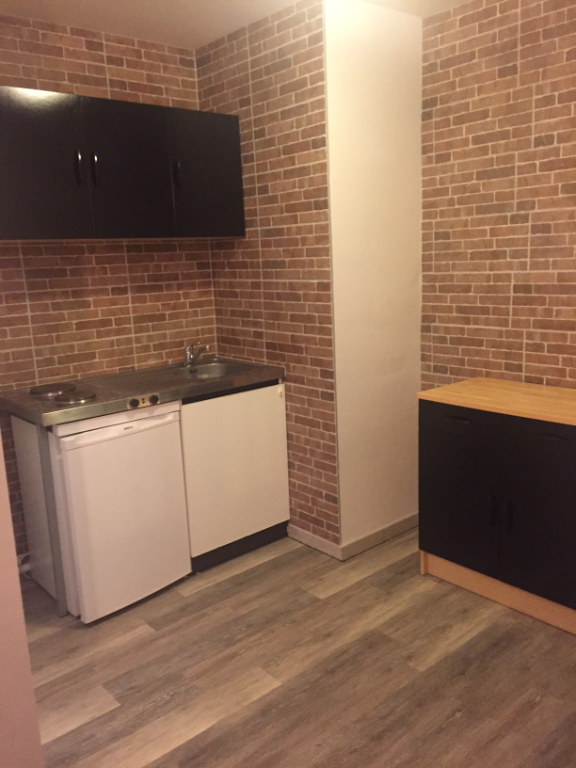 A LOUER APPARTEMENT STUDIO REDON QUARTIER DU PORT 35600 ILLE ET VILAINE BRETAGNE A LOUER APPARTEMENT STUDIO REDON QUARTIER DU PORT 35600 ILLE ET VILAINE BRETAGNE