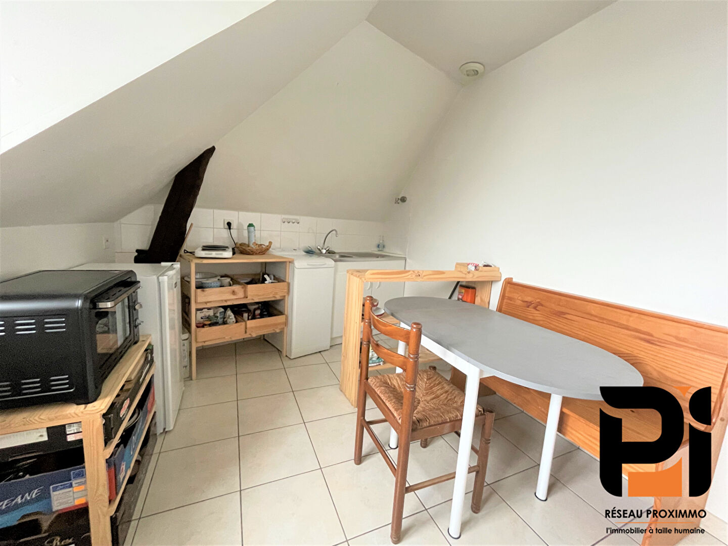 A LOUER APPARTEMENT CENTRE VILLE 35470 BAIN DE BRETAGNE A LOUER APPARTEMENT CENTRE VILLE 35470 BAIN DE BRETAGNE