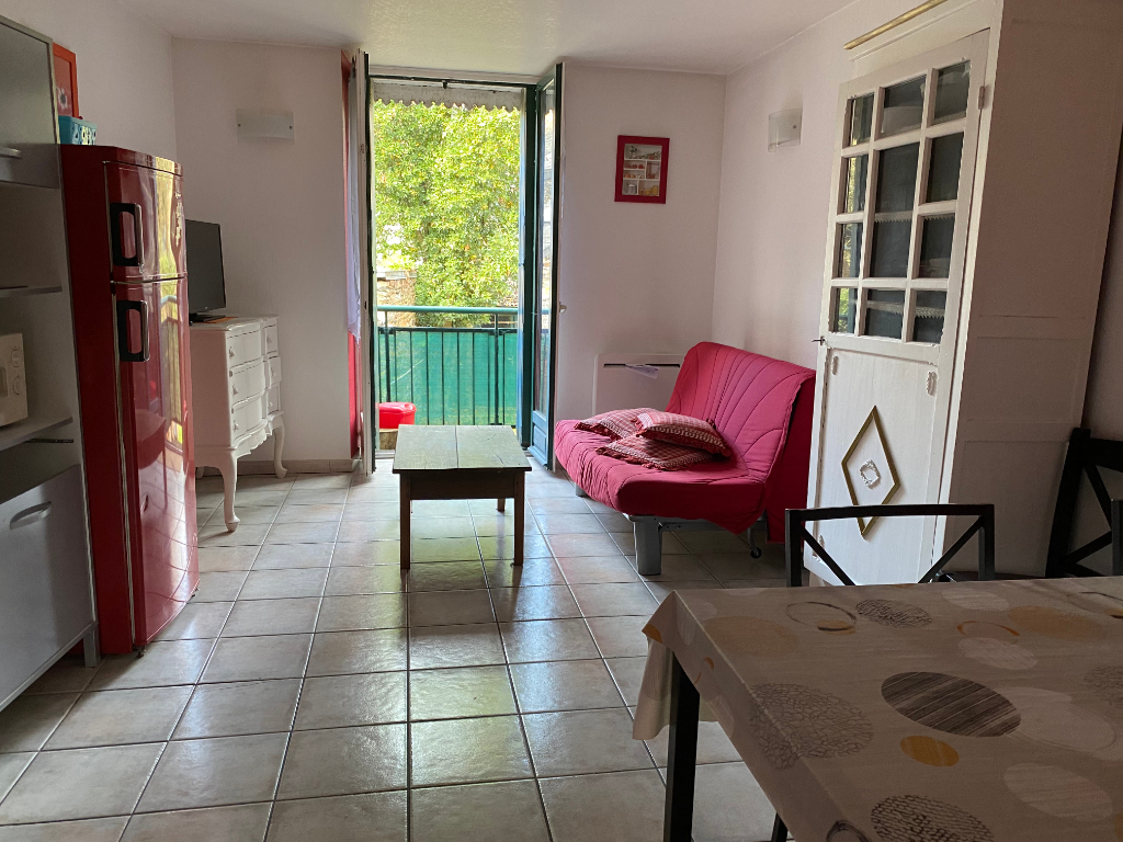 Appartement T2 meublé toutes charges comprises Bain de Bretagne centre ville Appartement T2 meublé toutes charges comprises Bain de Bretagne centre ville