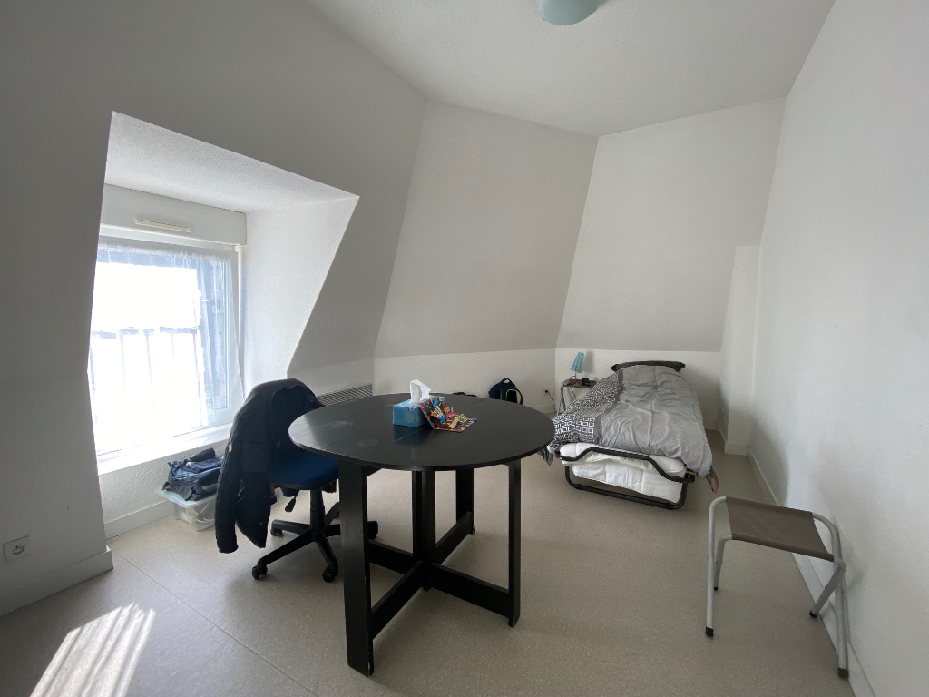 A LOUER STUDIO QUESTEMBERT 56230 MORBIHAN BRETAGNE A LOUER STUDIO QUESTEMBERT 56230 MORBIHAN BRETAGNE