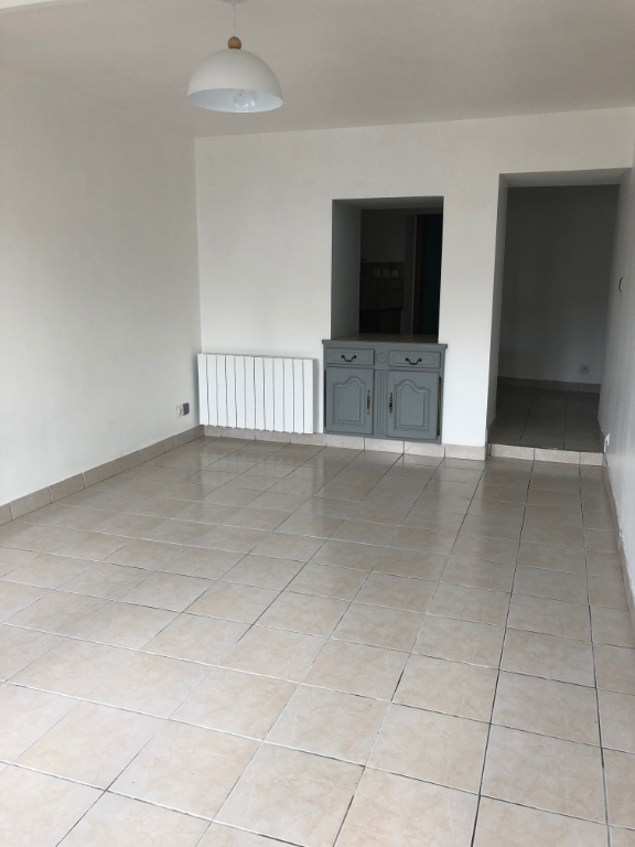 REDON - APPARTEMENT T2 REZ-DE-CHAUSSEE REDON - APPARTEMENT T2 REZ-DE-CHAUSSEE