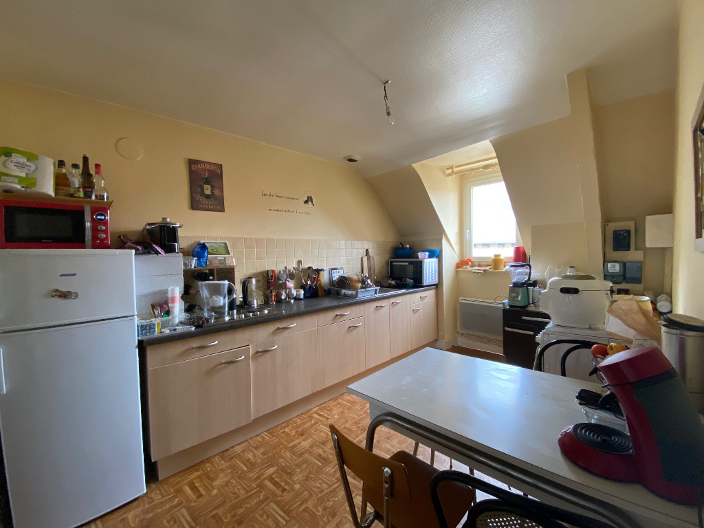 A LOUER APPARTEMENT T2 PLOERMEL 56800 BRETAGNE MORBIHAN A LOUER APPARTEMENT T2 PLOERMEL 56800 BRETAGNE MORBIHAN