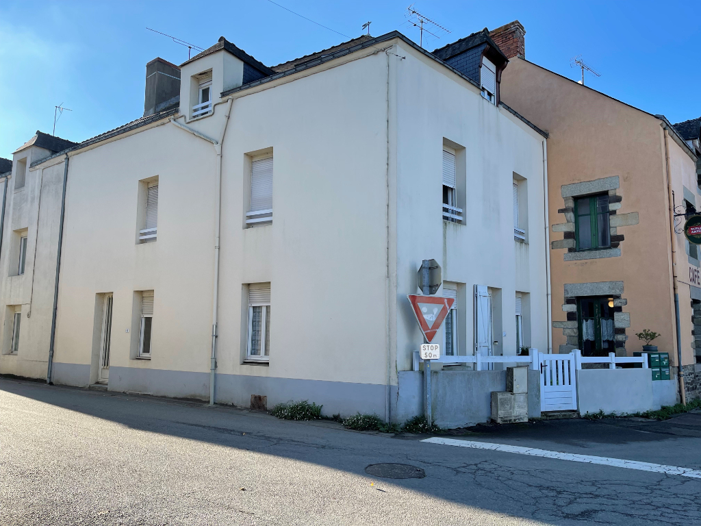 IDEAL INVESTISSEUR - Immeuble Saint Dolay 6 pièce(s) 1200 m2 IDEAL INVESTISSEUR - Immeuble Saint Dolay 6 pièce(s) 1200 m2