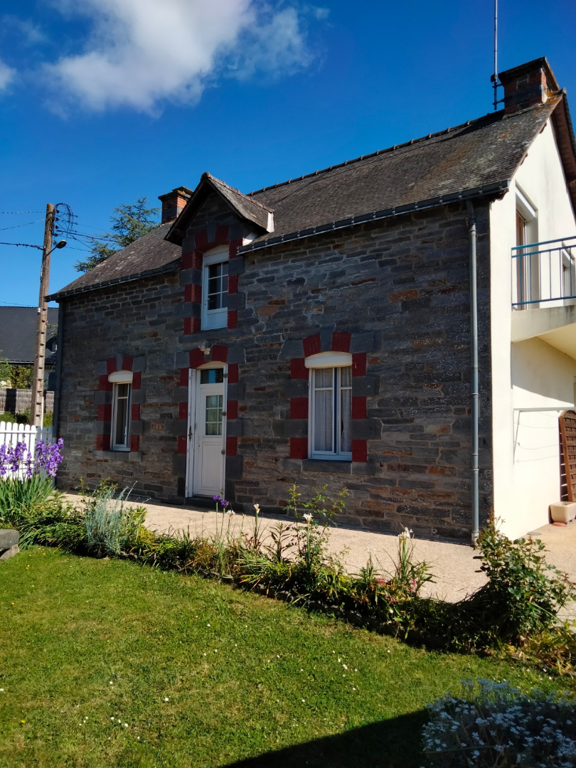 Maison La Gacilly 5 pièce(s) 108.90 m2 Maison La Gacilly 5 pièce(s) 108.90 m2