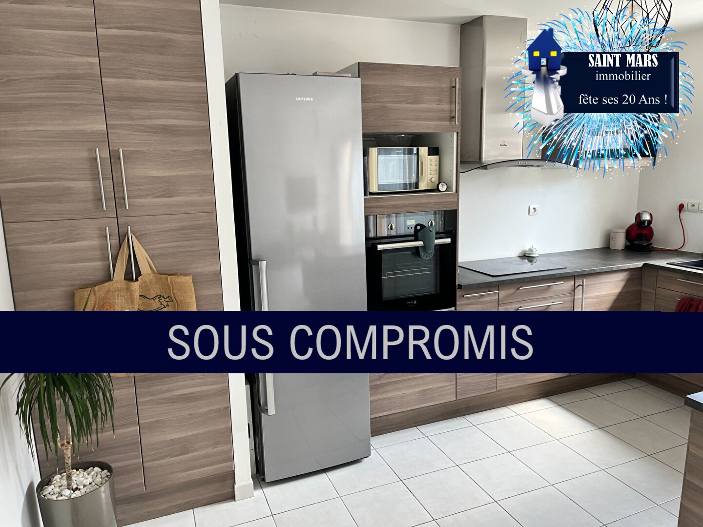 PLAIN PIED PLEIN BOURG PROCHE COMMERCES PLAIN PIED PLEIN BOURG PROCHE COMMERCES