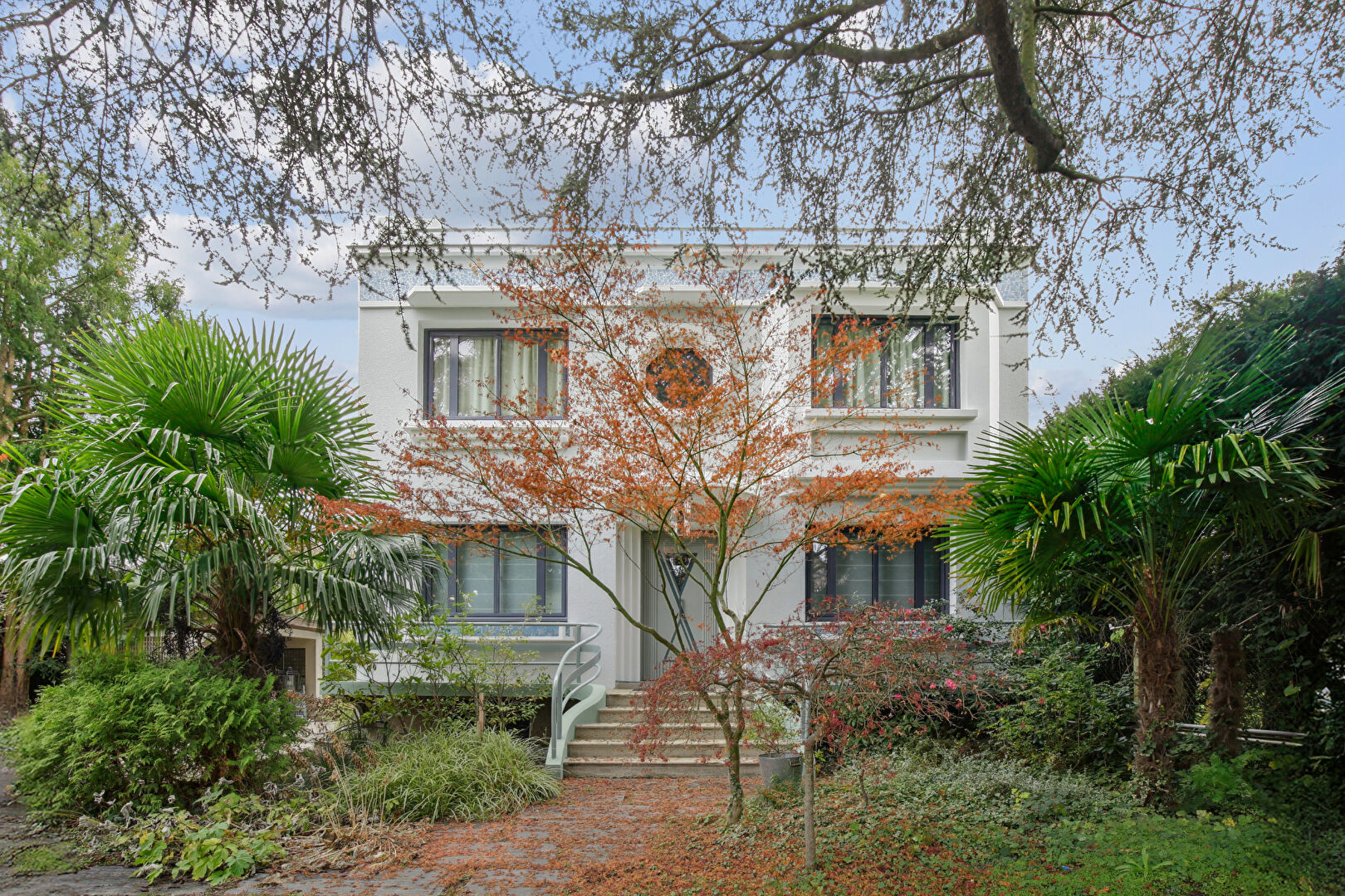 Vaucresson - Maison 6/7 pièces + dépendance Maison 3 pièces