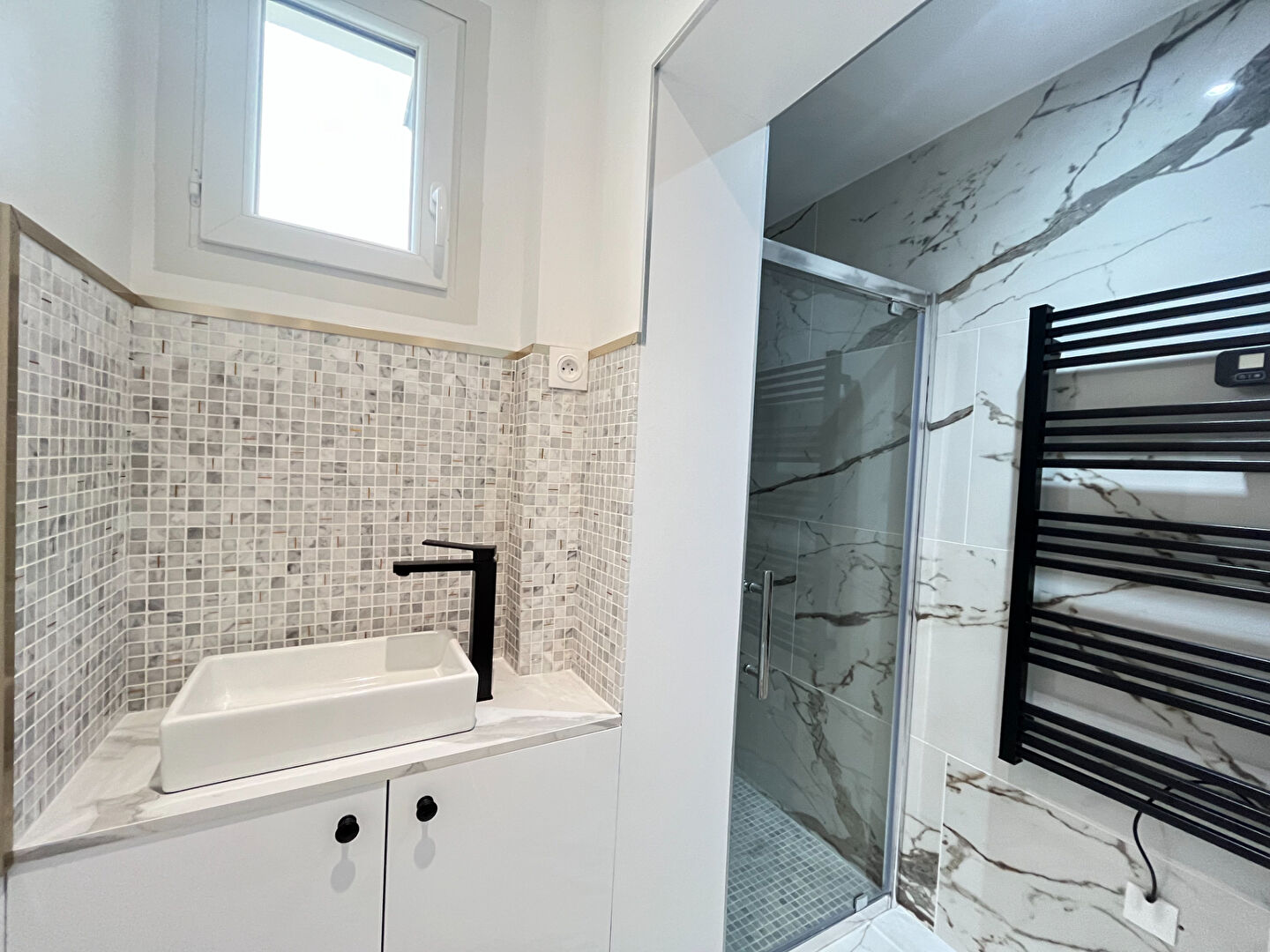 Photo Courbevoie - Gare / Appartement 3 Pièces image 4/5