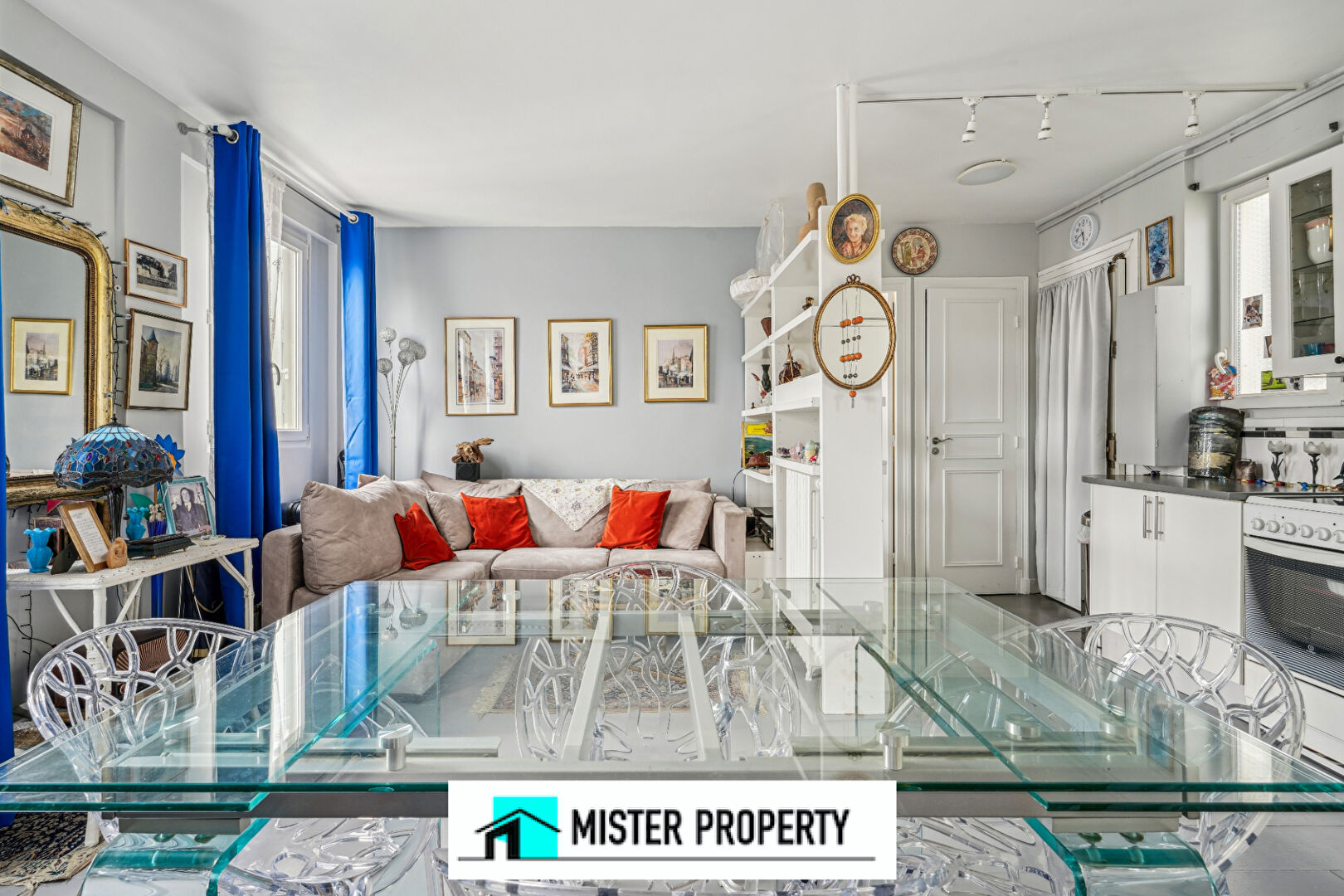 Photo Levalois - Appartement 2 Pièces - Etage élevé - Ascenseur image 2/6