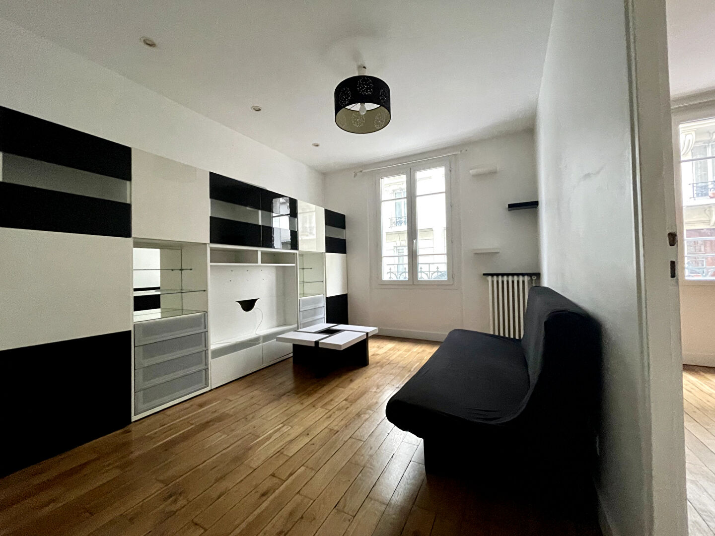 Photo Courbevoie - 2 pièces loué meublé image 4/6