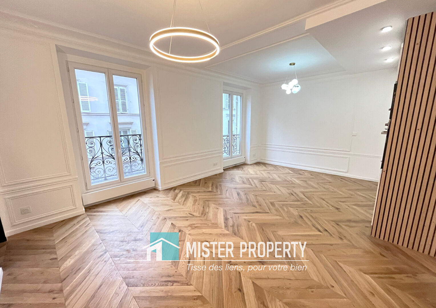 Photo Paris 17e - grand 2 pièces Élégance et Raffinement aux Portes de l'Étoile image 1/6