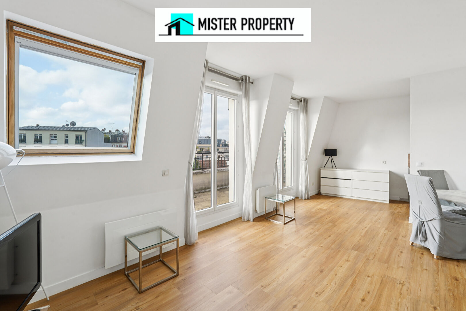 Puteaux / Centre-Ville - Appartement 3 pièces avec terrasse