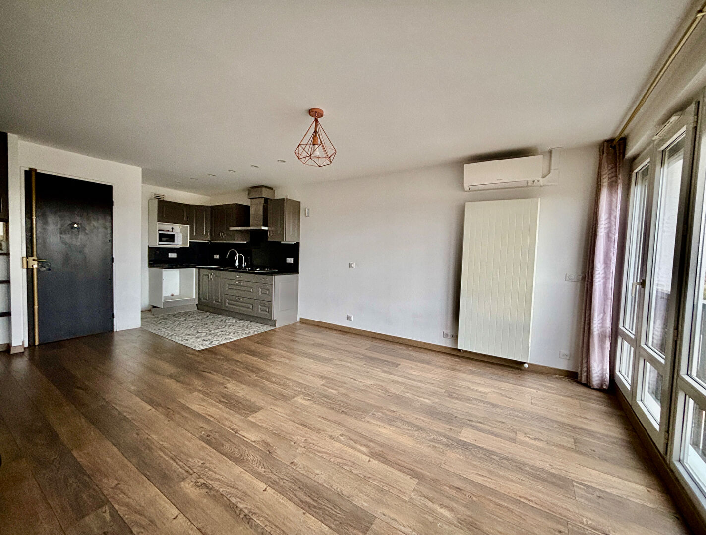 Appartement 2 pièces 40 m2 / Quartier Dix Arpents