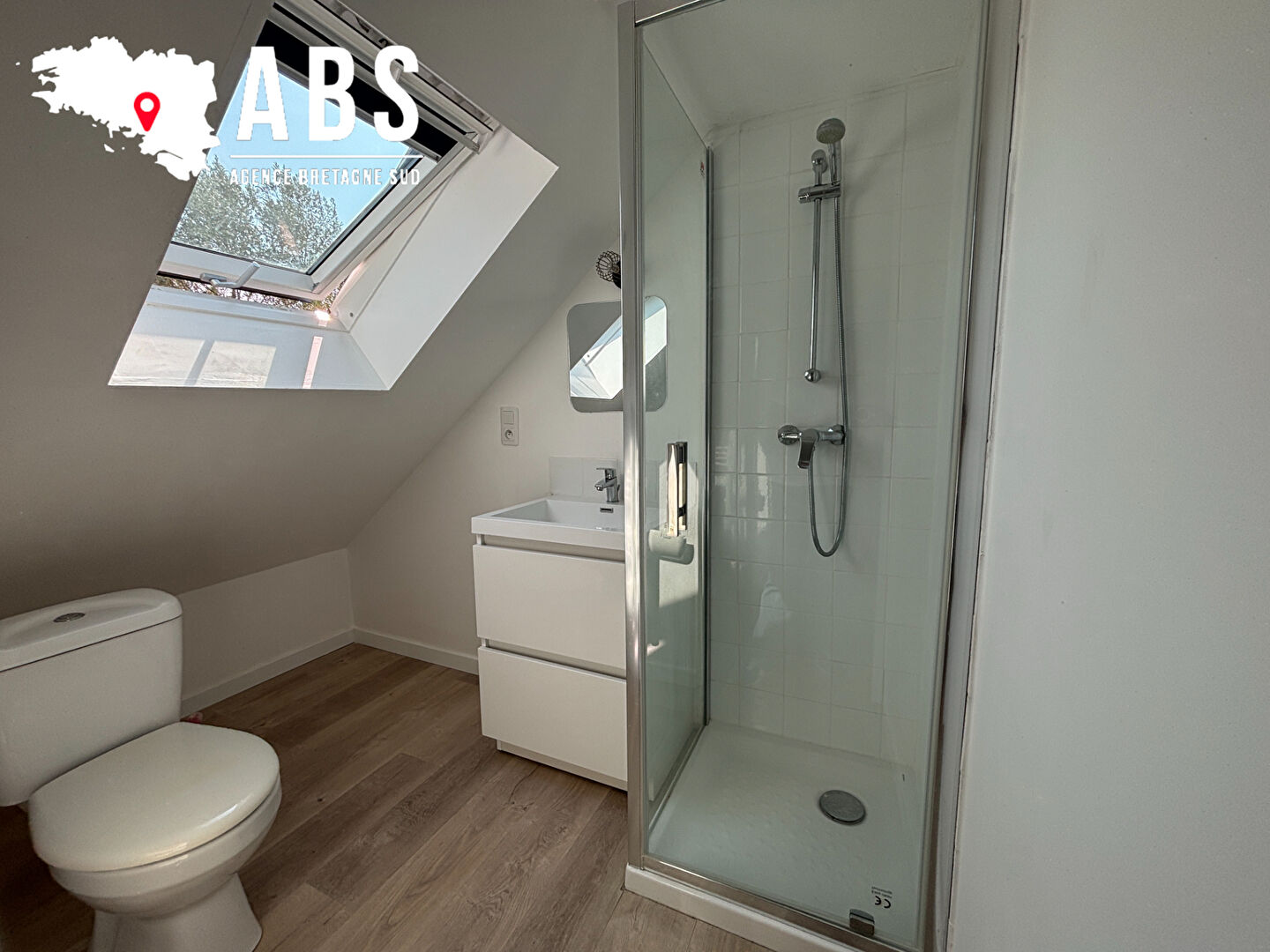 Maison T4 de 98m² dans le centre de SAINT-DOLAY