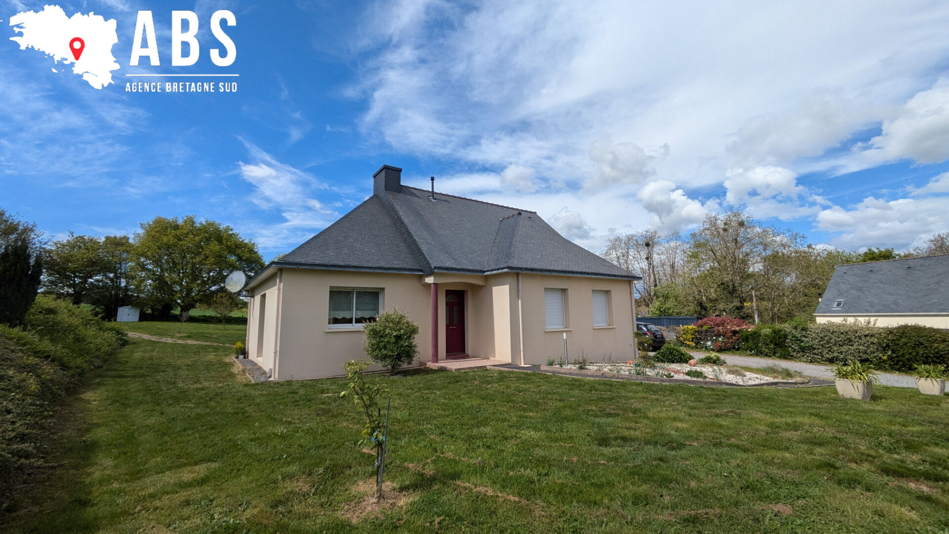 
Maison meublée T4 de 90m² à HERBIGNAC

