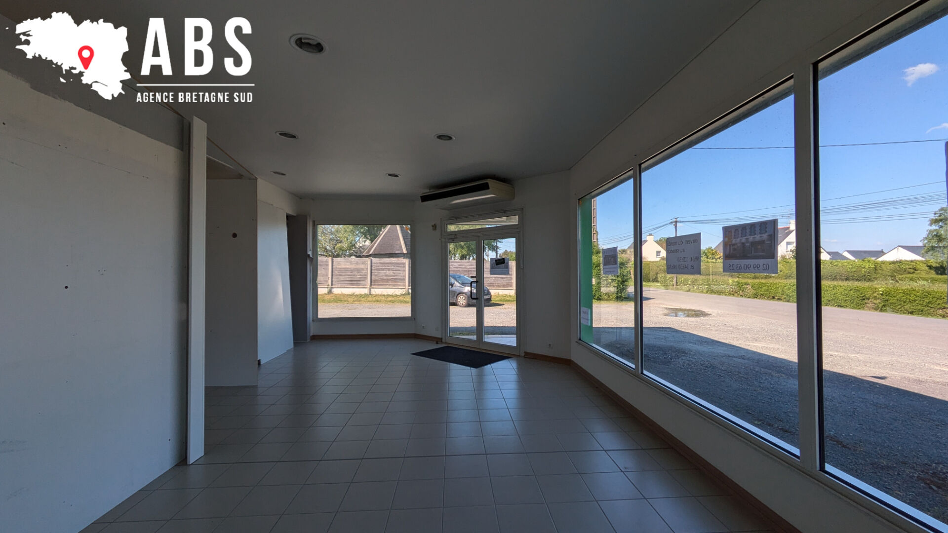 
Local commercial Nivillac 180 m2
