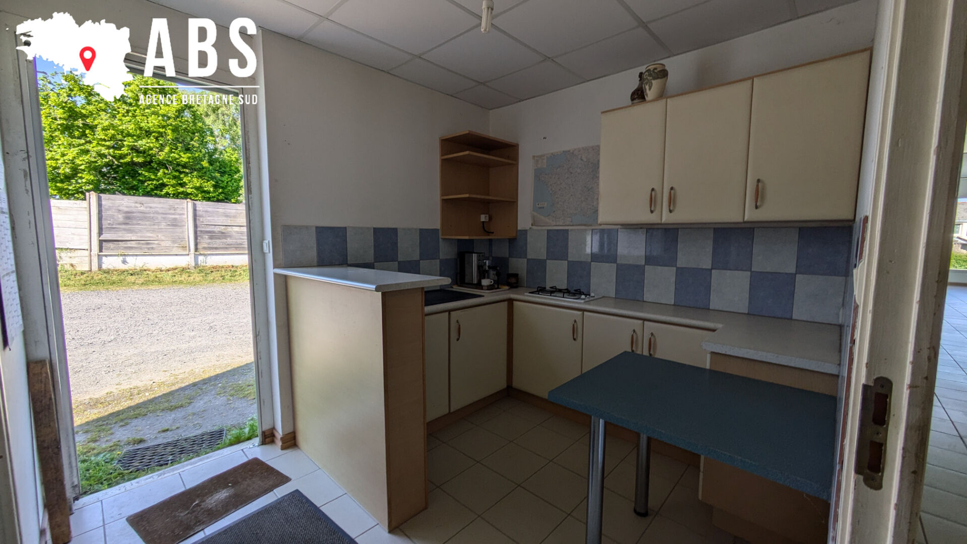 
Local commercial Nivillac 180 m2
