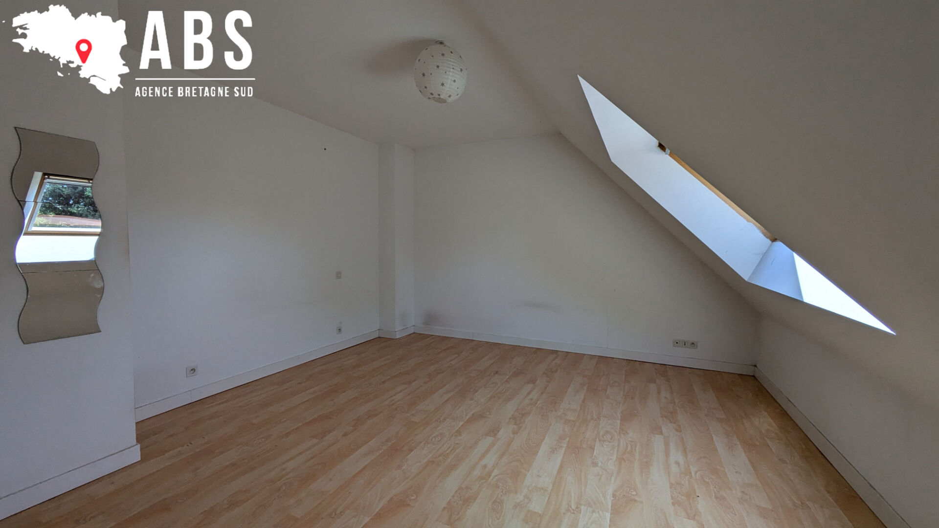 
Une maison T5 de 121m² à NIVILLAC
