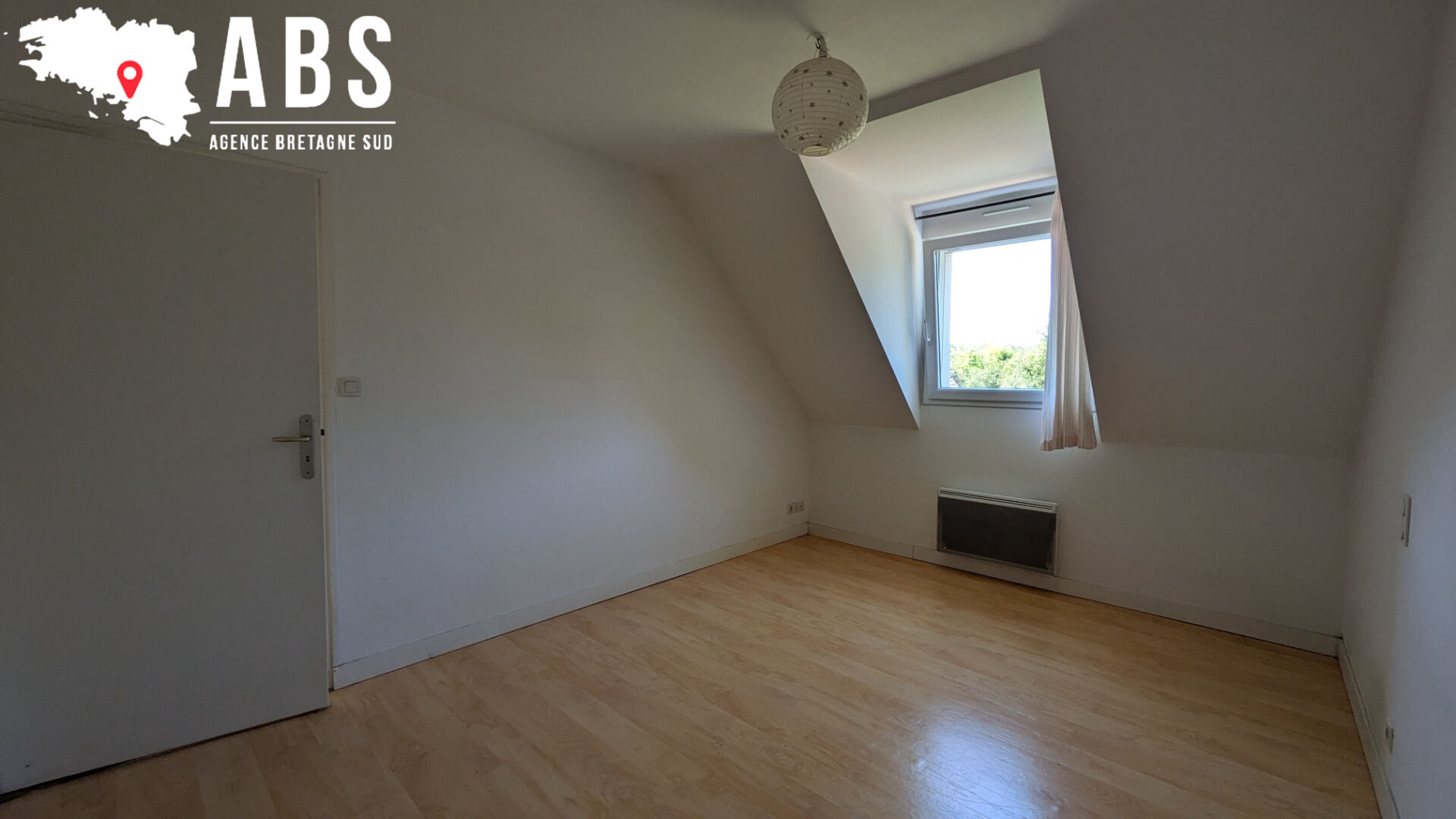 
Une maison T5 de 121m² à NIVILLAC

