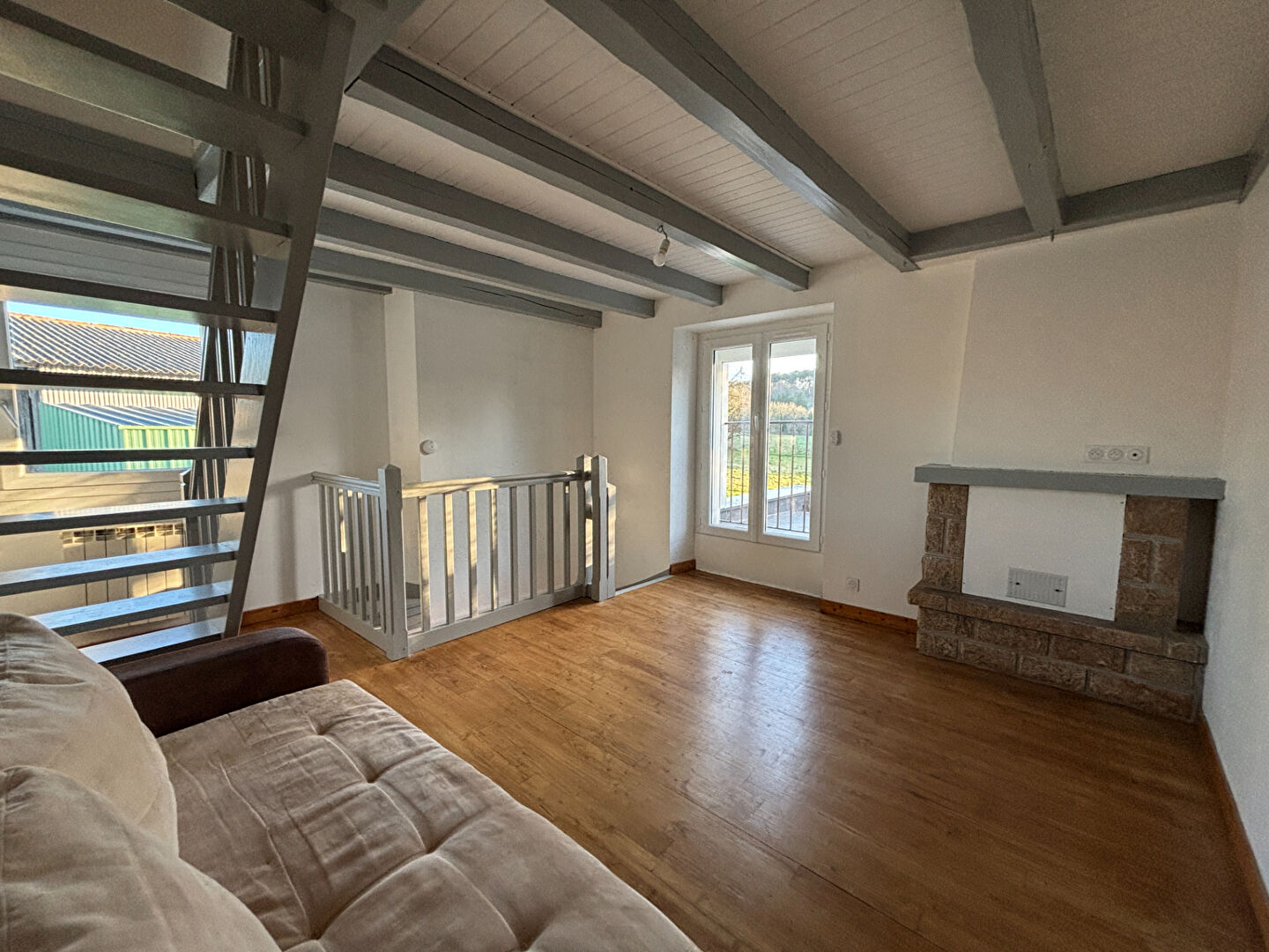 
Une maison T4 de 80.51m² à NIVILLAC
