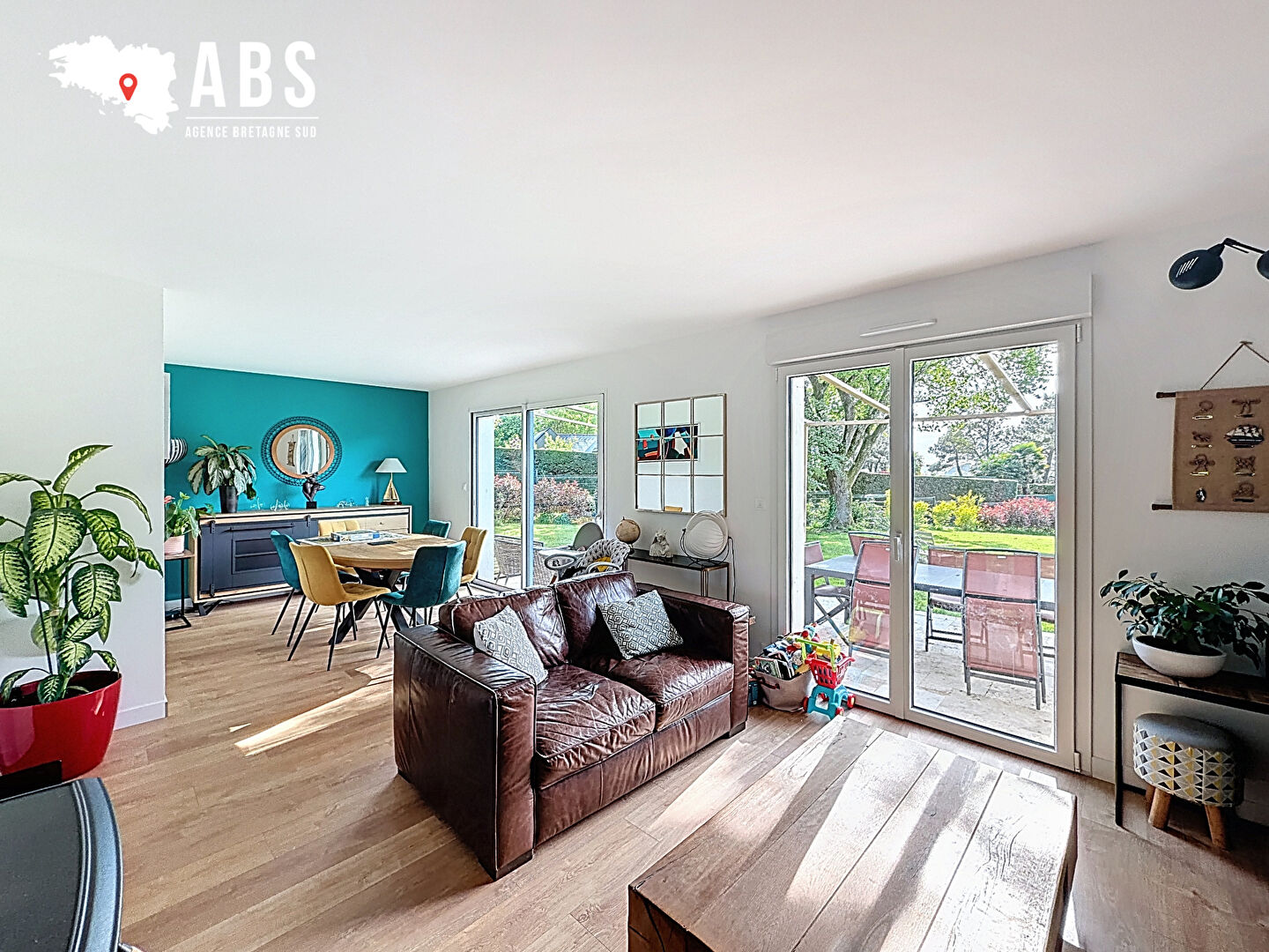 
Maison à FÉREL vue Vilaine et piscine chauffée
