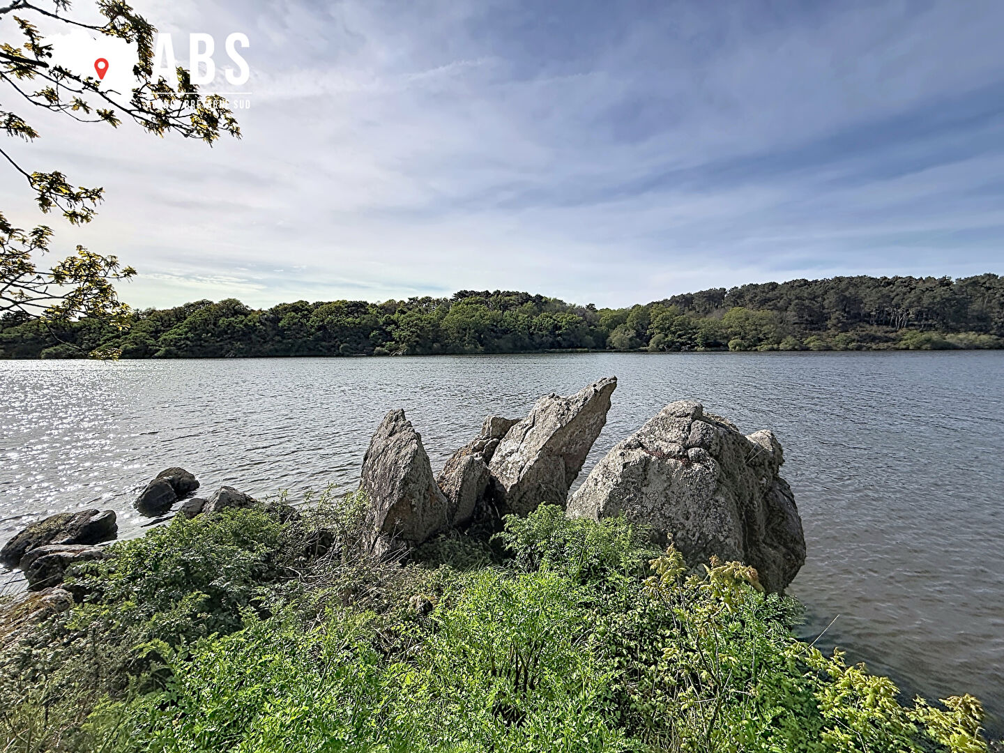 
Maison à FÉREL vue Vilaine et piscine chauffée
