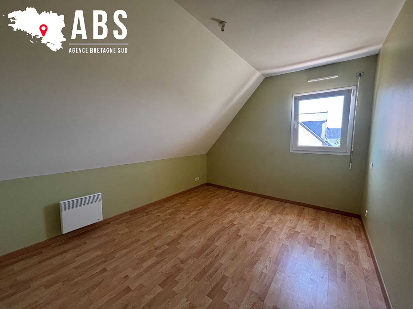 
Maison T5 de 98m² à ST-DOLAY
