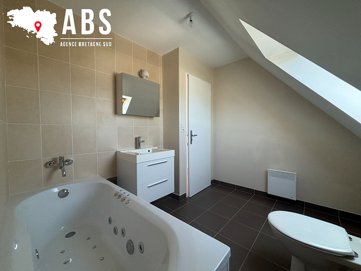 
Maison T5 de 98m² à ST-DOLAY

