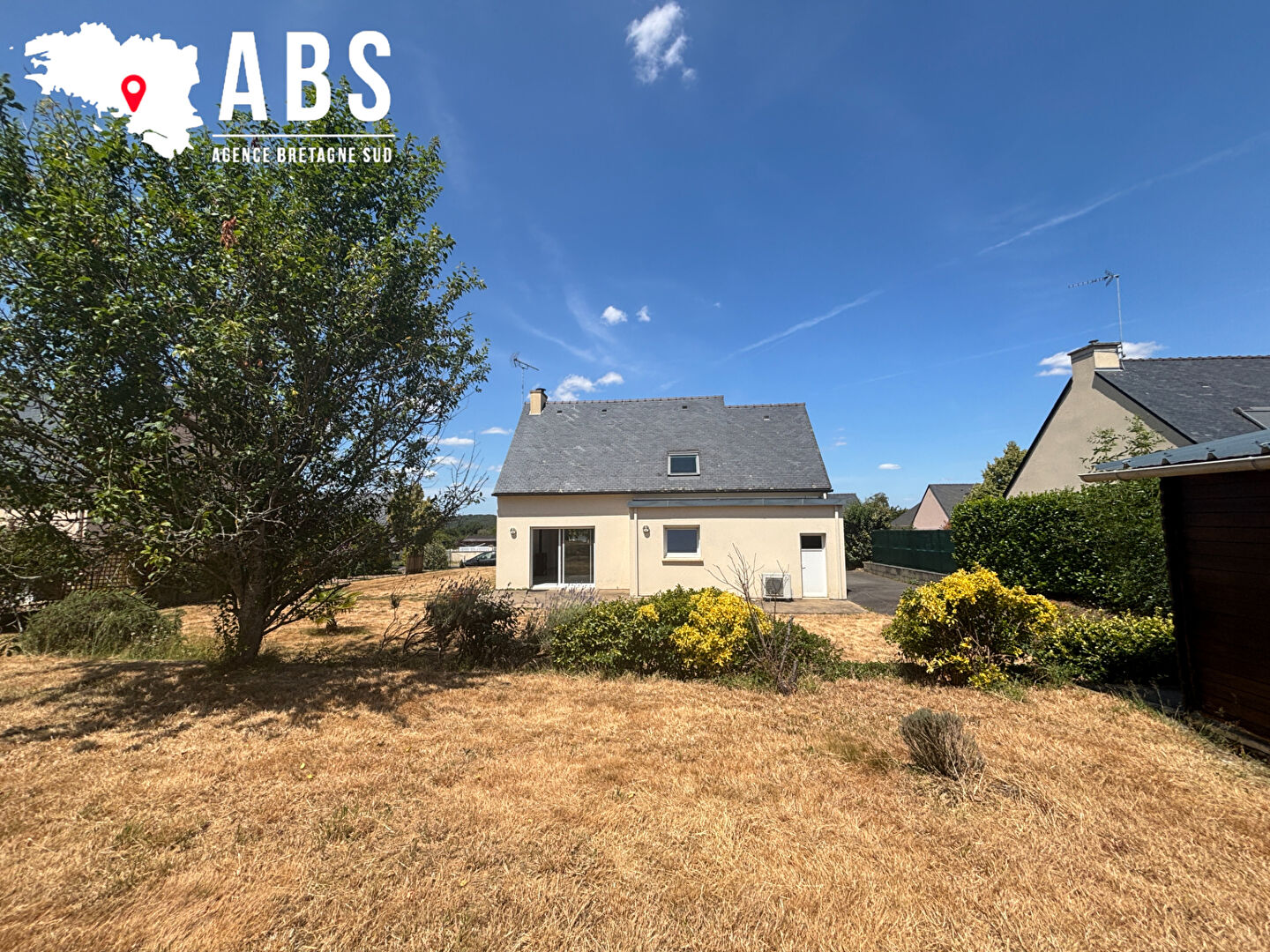 
Maison T5 de 98m² à ST-DOLAY
