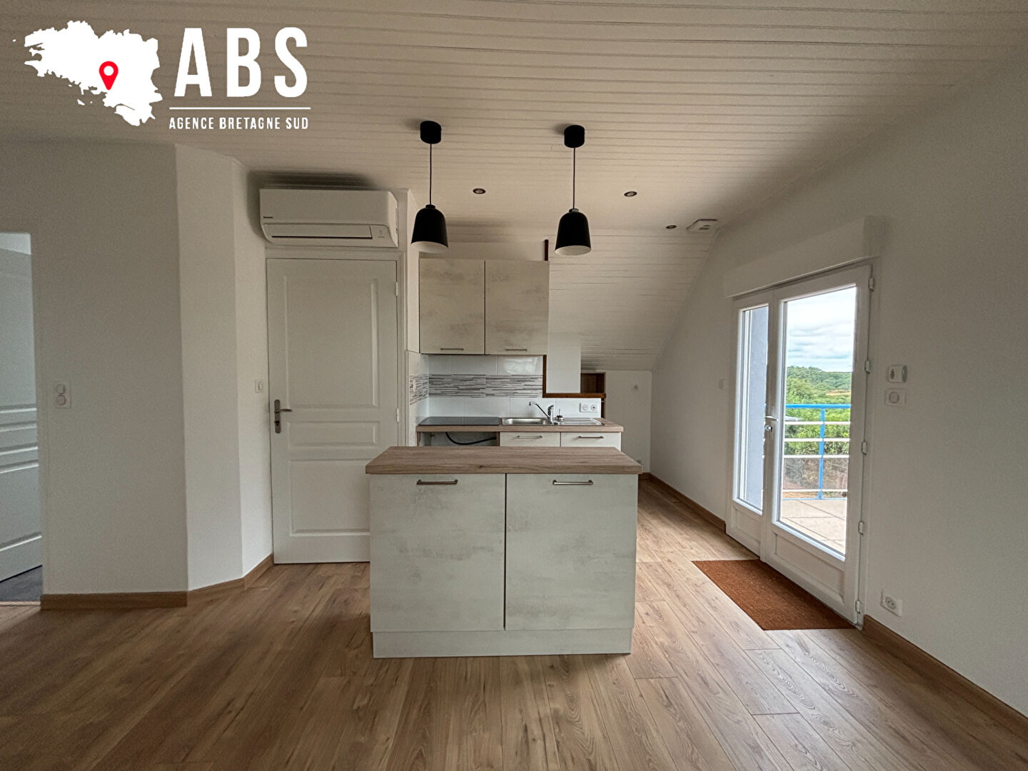 
Appartement T3 de 42.92m² à FÉREL
