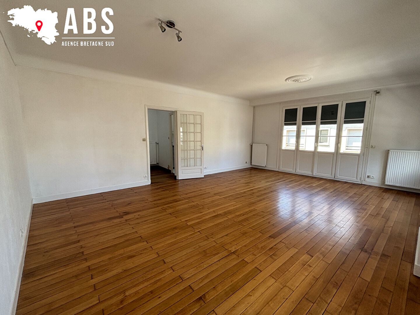 
Appartement T3 de 84.49m² en plein centre de LA ROCHE-BERNARD
