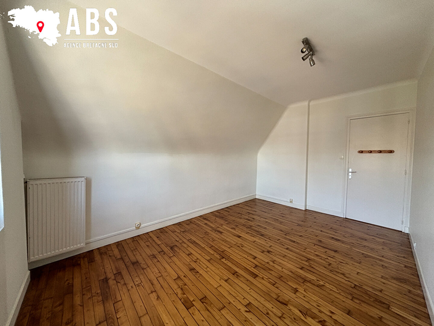 
Appartement T3 de 84.49m² en plein centre de LA ROCHE-BERNARD
