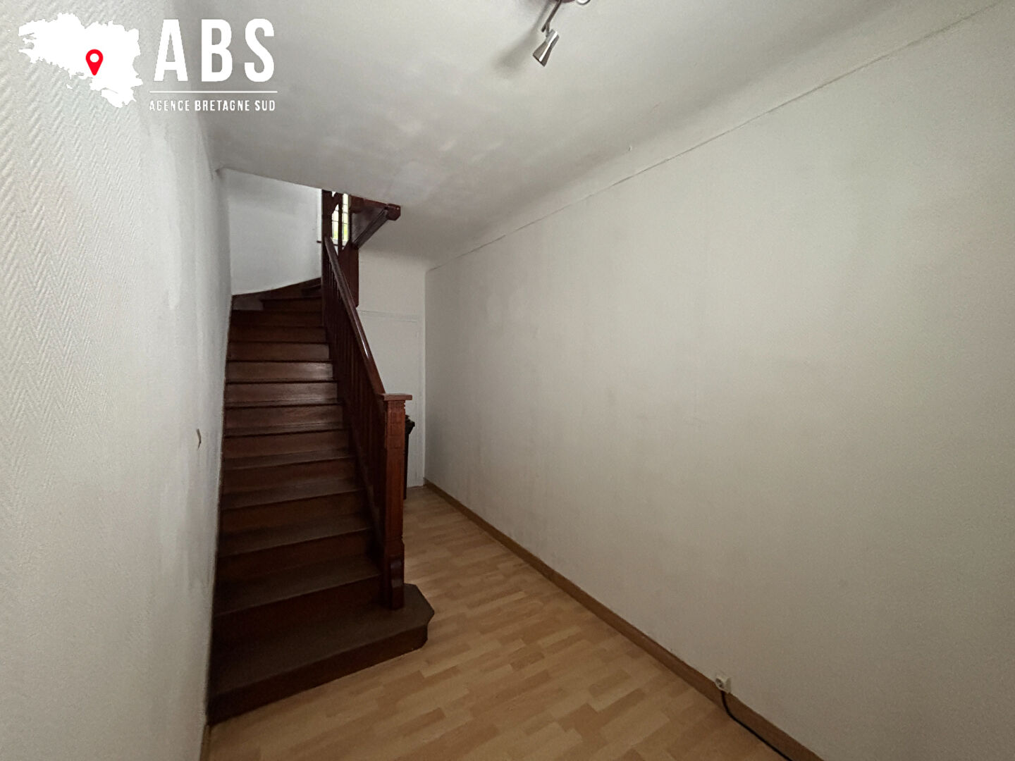 
Appartement T3 de 84.49m² en plein centre de LA ROCHE-BERNARD
