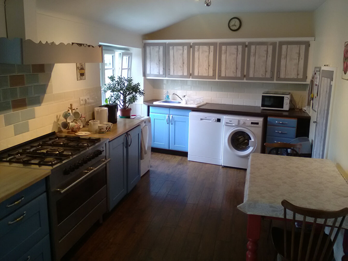 Photo Maison Chateauneuf Du Faou 7 pièce(s) 252 m2 image 3/6